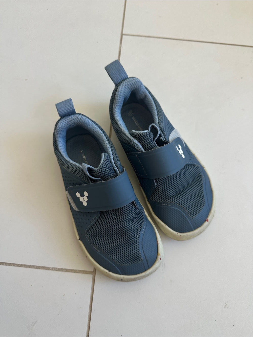 VIvo Barefoot Kids Navy Blue Slip-On Athletic Shoes with Hook & Loop Strap 25